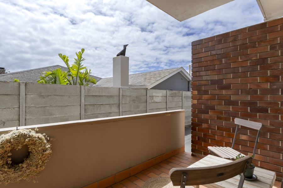 2 Bedroom Property for Sale in Strand North Western Cape